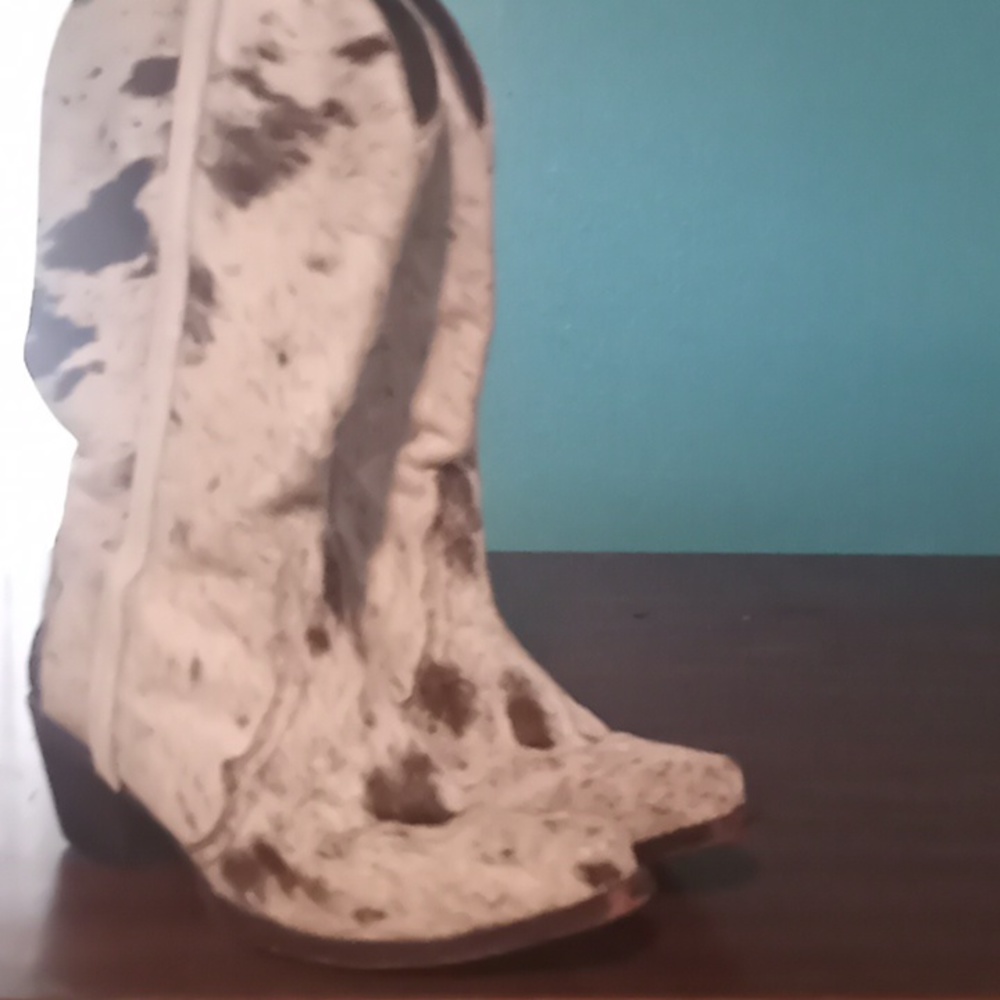 Women's boots